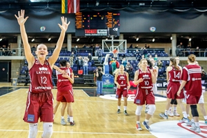 Lithuania v Latvia; 12 Anete STEINBERGA (Latvia)